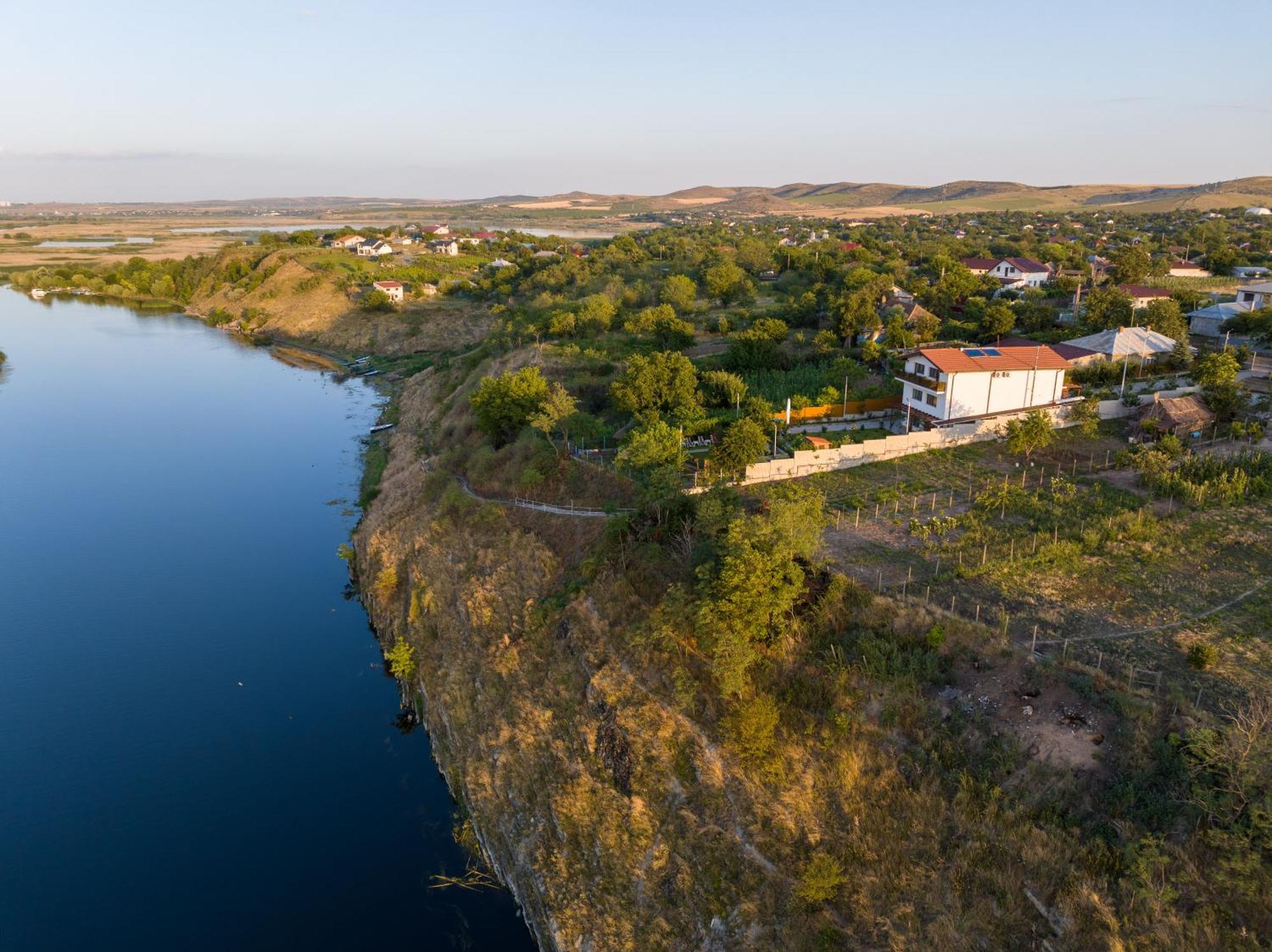 Laguna Nuferilor Habitat Somova Exteriör bild
